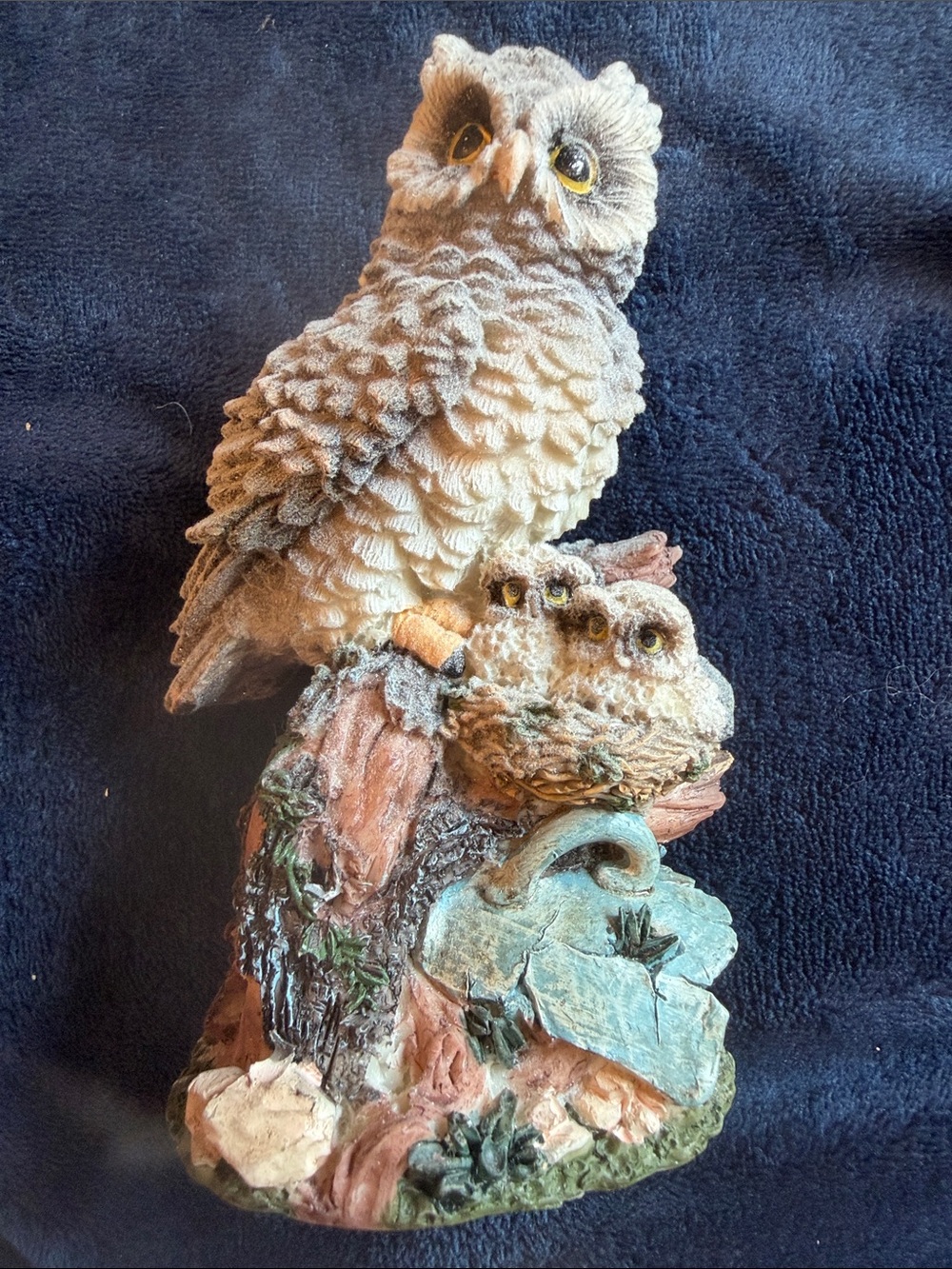 Decorative Owl Family Figurine